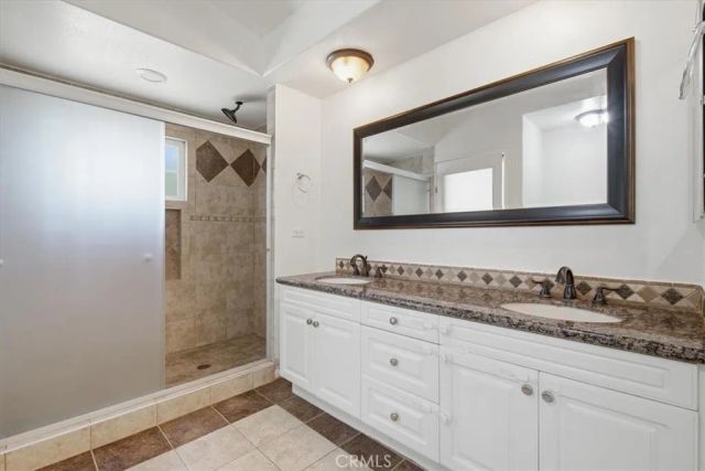 5199 Carmento Drive, Oak Park, CA 91377