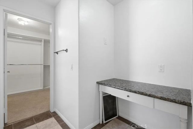 5199 Carmento Drive, Oak Park, CA 91377