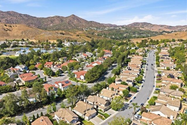 5199 Carmento Drive, Oak Park, CA 91377