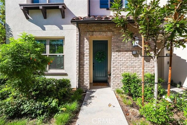 152 Newburry, Irvine, CA 92618