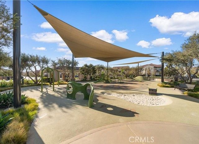 152 Newburry, Irvine, CA 92618