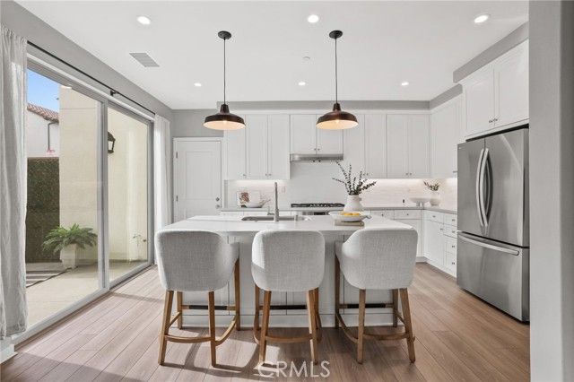 152 Newburry, Irvine, CA 92618