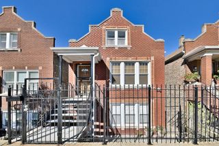 2140 W 23rd Street, Chicago, IL 60608
