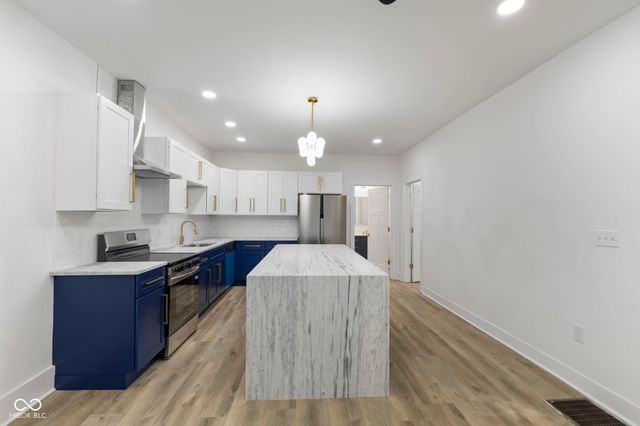 939 Tecumseh Street, Indianapolis, IN 46201