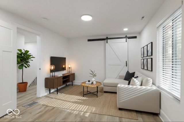 939 Tecumseh Street, Indianapolis, IN 46201