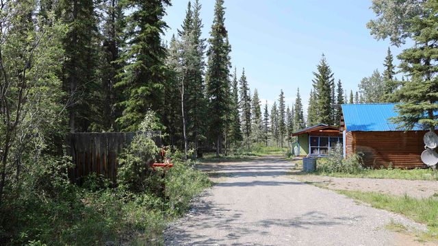 8 E B Street, Tok, AK 99780