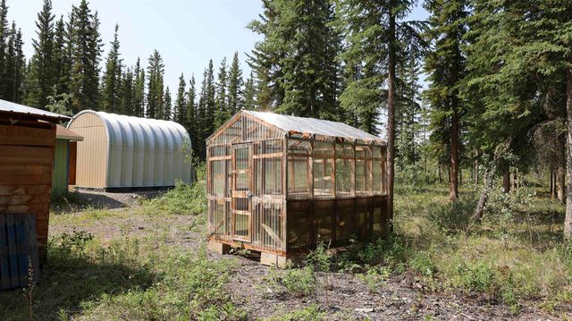 8 E B Street, Tok, AK 99780