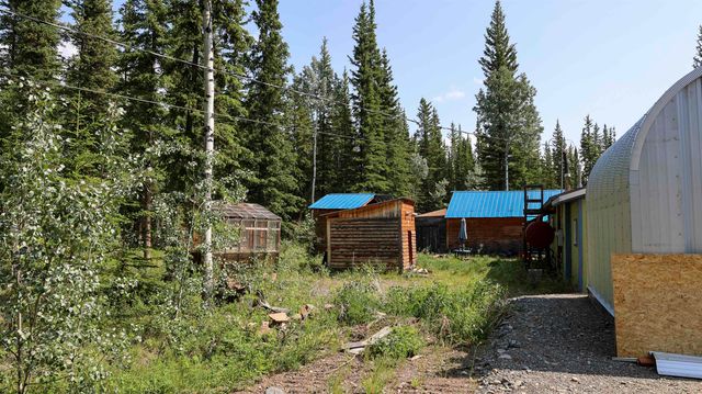 8 E B Street, Tok, AK 99780