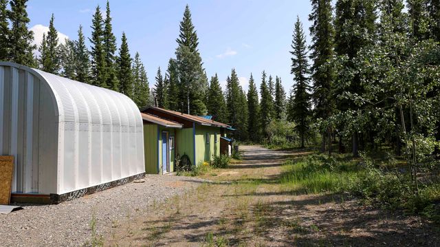 8 E B Street, Tok, AK 99780