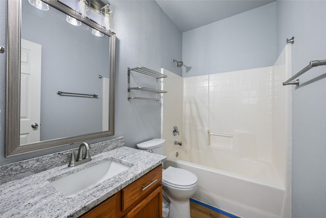 5819 Midnight Lane, Grand Prairie, TX 75052