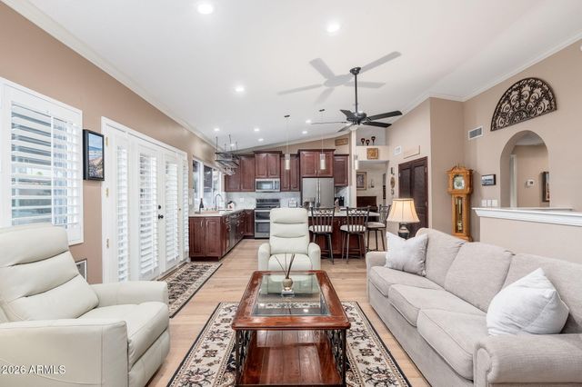 5726 E EVERETT Drive, Scottsdale, AZ 85254