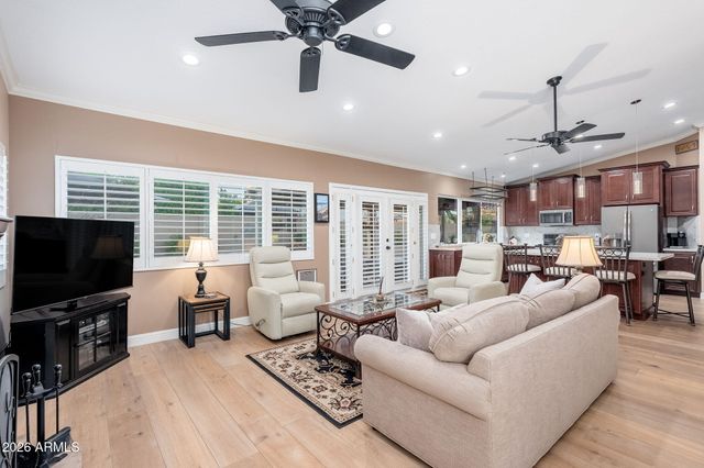 5726 E EVERETT Drive, Scottsdale, AZ 85254