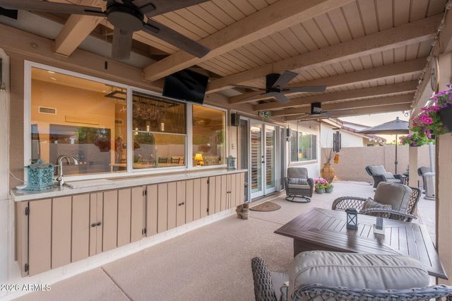 5726 E EVERETT Drive, Scottsdale, AZ 85254