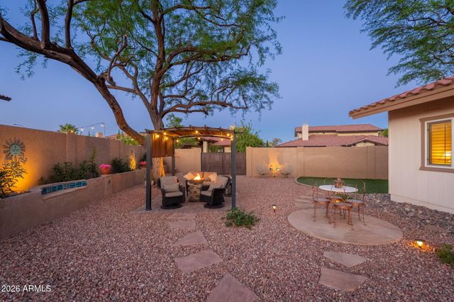 5726 E EVERETT Drive, Scottsdale, AZ 85254