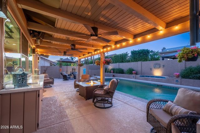 5726 E EVERETT Drive, Scottsdale, AZ 85254