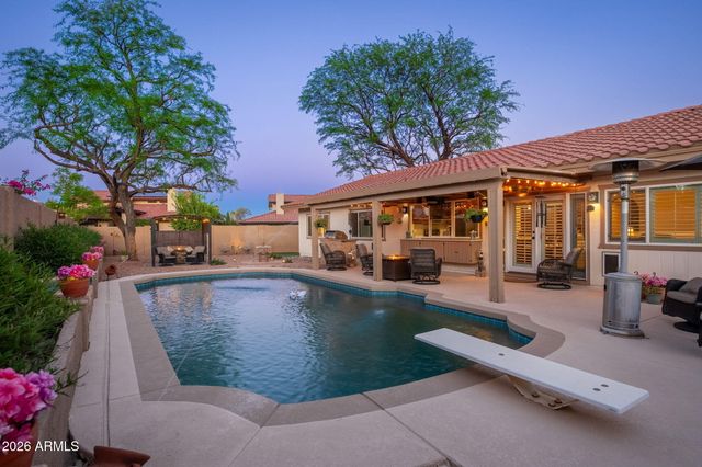 5726 E EVERETT Drive, Scottsdale, AZ 85254