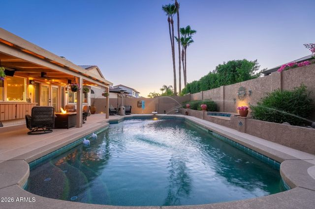 5726 E EVERETT Drive, Scottsdale, AZ 85254