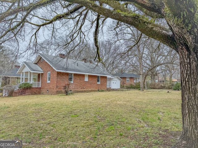 66 Ash Street NE, Rome, GA 30161