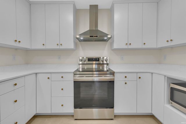 1506 S Nancy Street, Bloomington, IN 47401