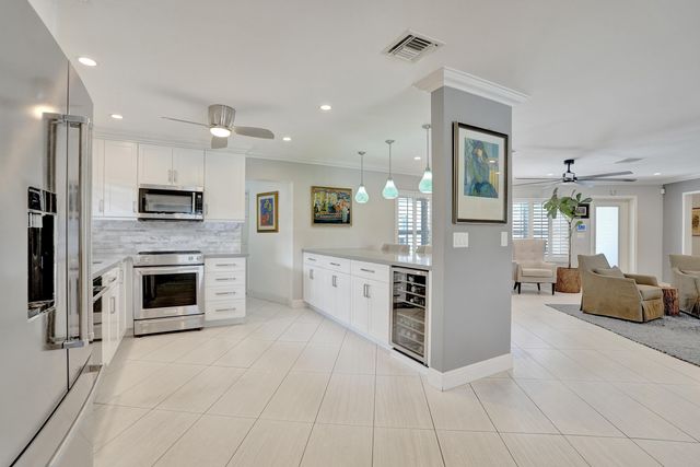 1916 NE 24th Street, Wilton Manors, FL 33305