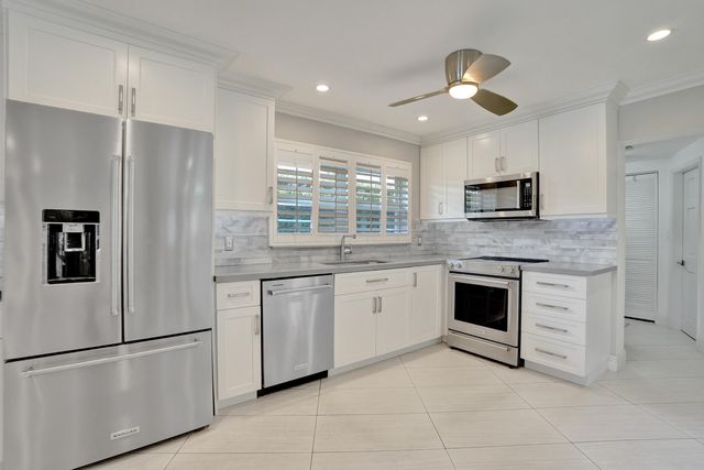 1916 NE 24th Street, Wilton Manors, FL 33305
