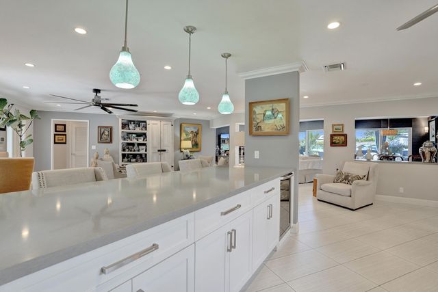 1916 NE 24th Street, Wilton Manors, FL 33305