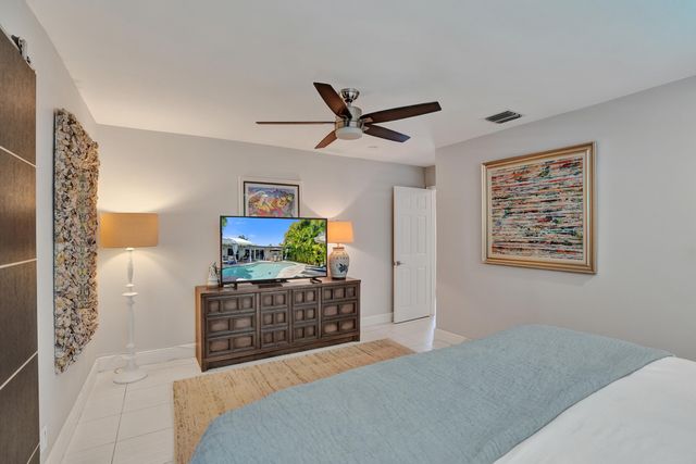 1916 NE 24th Street, Wilton Manors, FL 33305