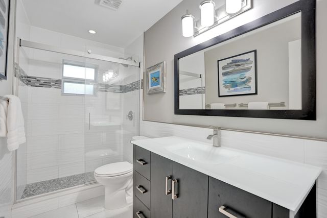 1916 NE 24th Street, Wilton Manors, FL 33305