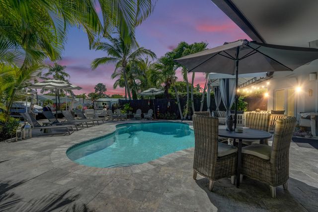 1916 NE 24th Street, Wilton Manors, FL 33305