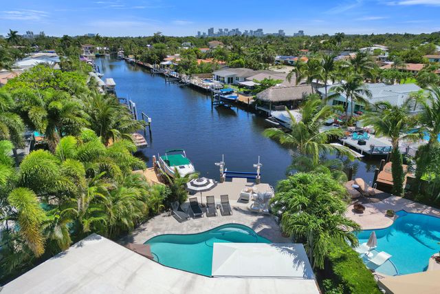 1916 NE 24th Street, Wilton Manors, FL 33305