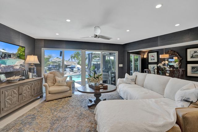 1916 NE 24th Street, Wilton Manors, FL 33305