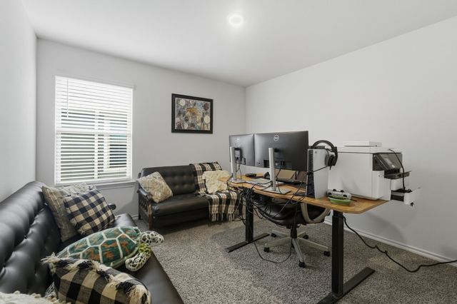 124 Creek End Drive, Princeton, TX 75407