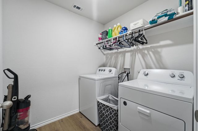 124 Creek End Drive, Princeton, TX 75407