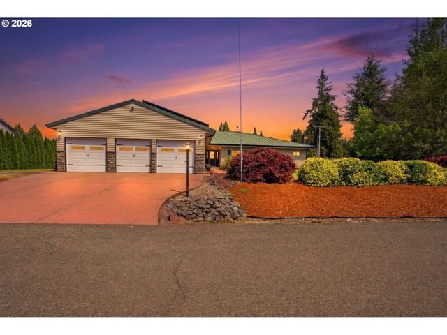 26500 S MILK CREEK Cir, Mulino, OR 97042