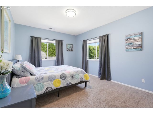 26500 S MILK CREEK Cir, Mulino, OR 97042