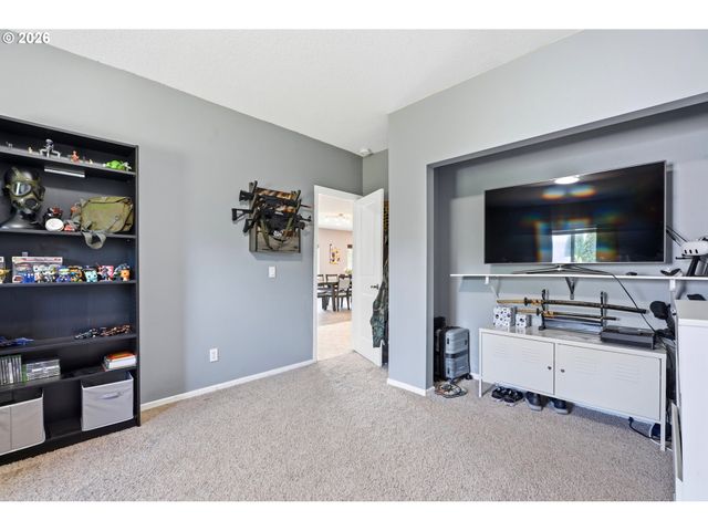 26500 S MILK CREEK Cir, Mulino, OR 97042