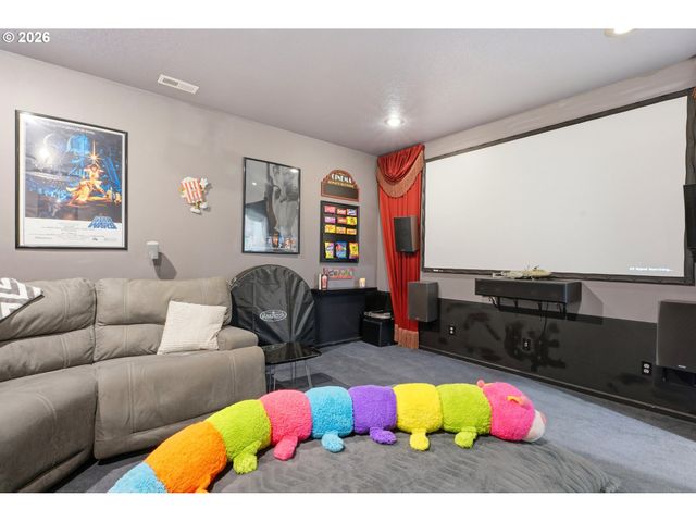 26500 S MILK CREEK Cir, Mulino, OR 97042