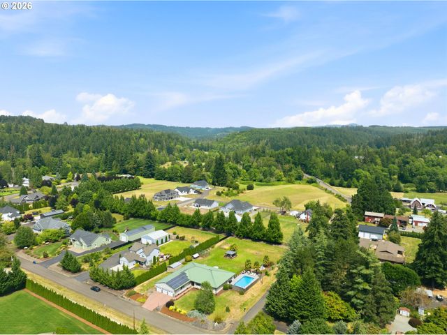 26500 S MILK CREEK Cir, Mulino, OR 97042