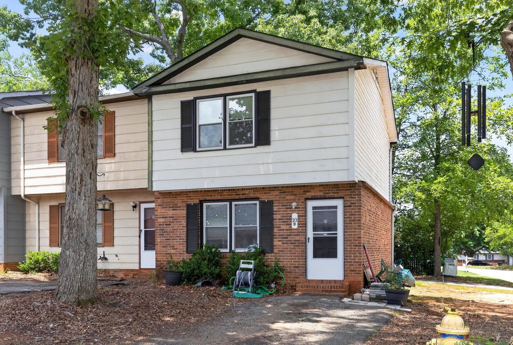10 Unit 4 Melissa Court, Spartanburg, SC 29303