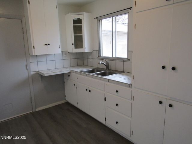 111 S Whitacre Street, Yerington, NV 89447