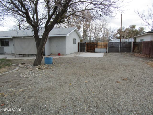 111 S Whitacre Street, Yerington, NV 89447