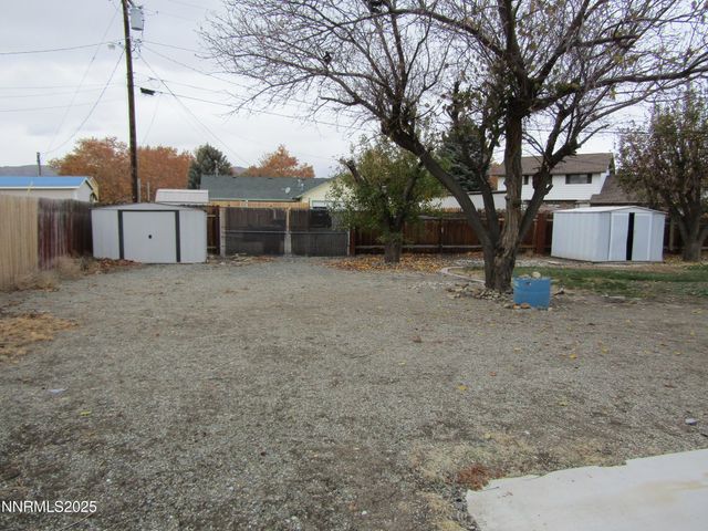 111 S Whitacre Street, Yerington, NV 89447