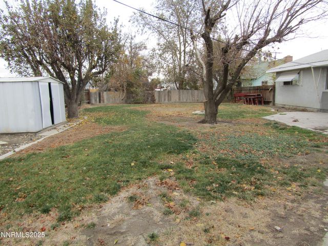 111 S Whitacre Street, Yerington, NV 89447