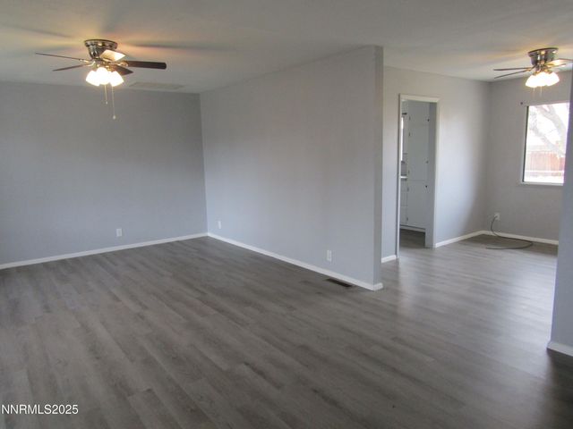 111 S Whitacre Street, Yerington, NV 89447