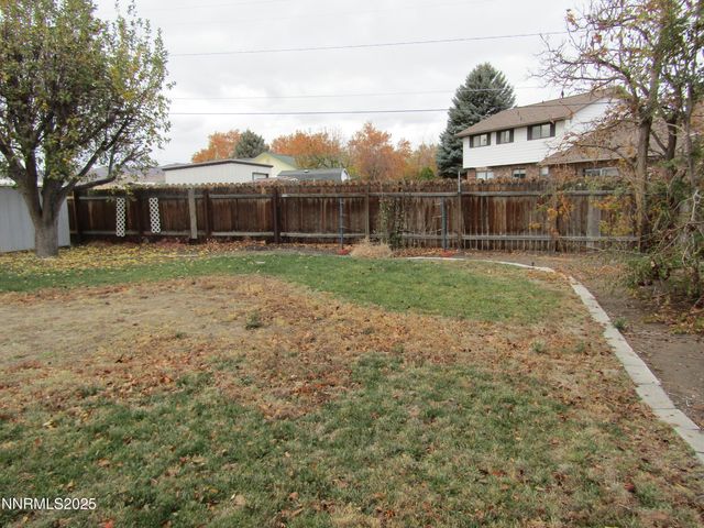 111 S Whitacre Street, Yerington, NV 89447