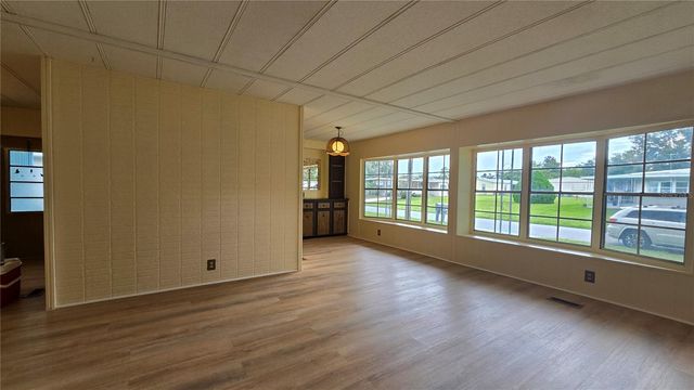 7393 FAIRLANE AVENUE, Brooksville, FL 34613