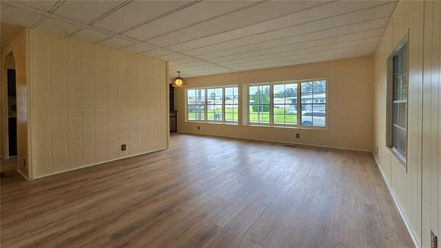 7393 FAIRLANE AVENUE, Brooksville, FL 34613