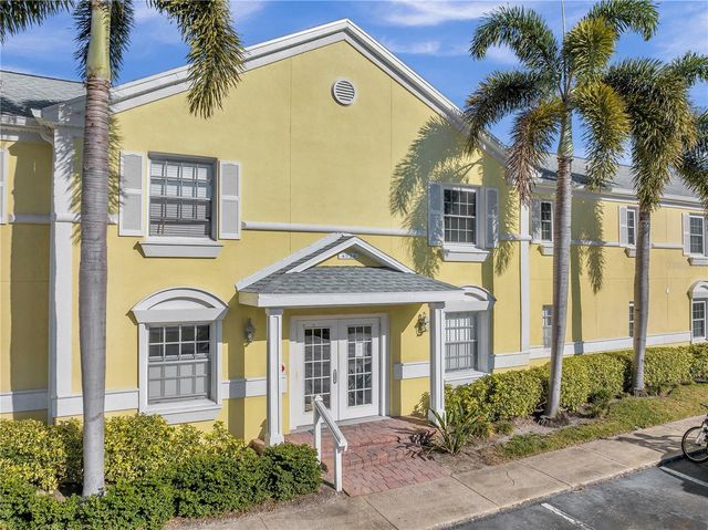 4728 BEACH DRIVE SE A, St Petersburg, FL 33705