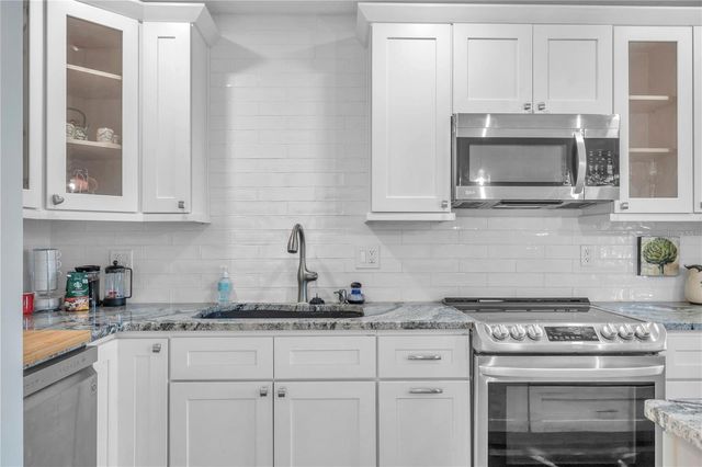 4728 BEACH DRIVE SE A, St Petersburg, FL 33705