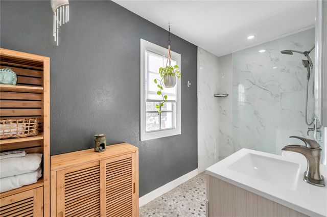 4728 BEACH DRIVE SE A, St Petersburg, FL 33705